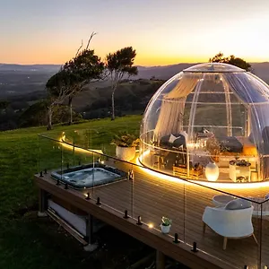  Holiday home Magical Dome At Petrichor Estate